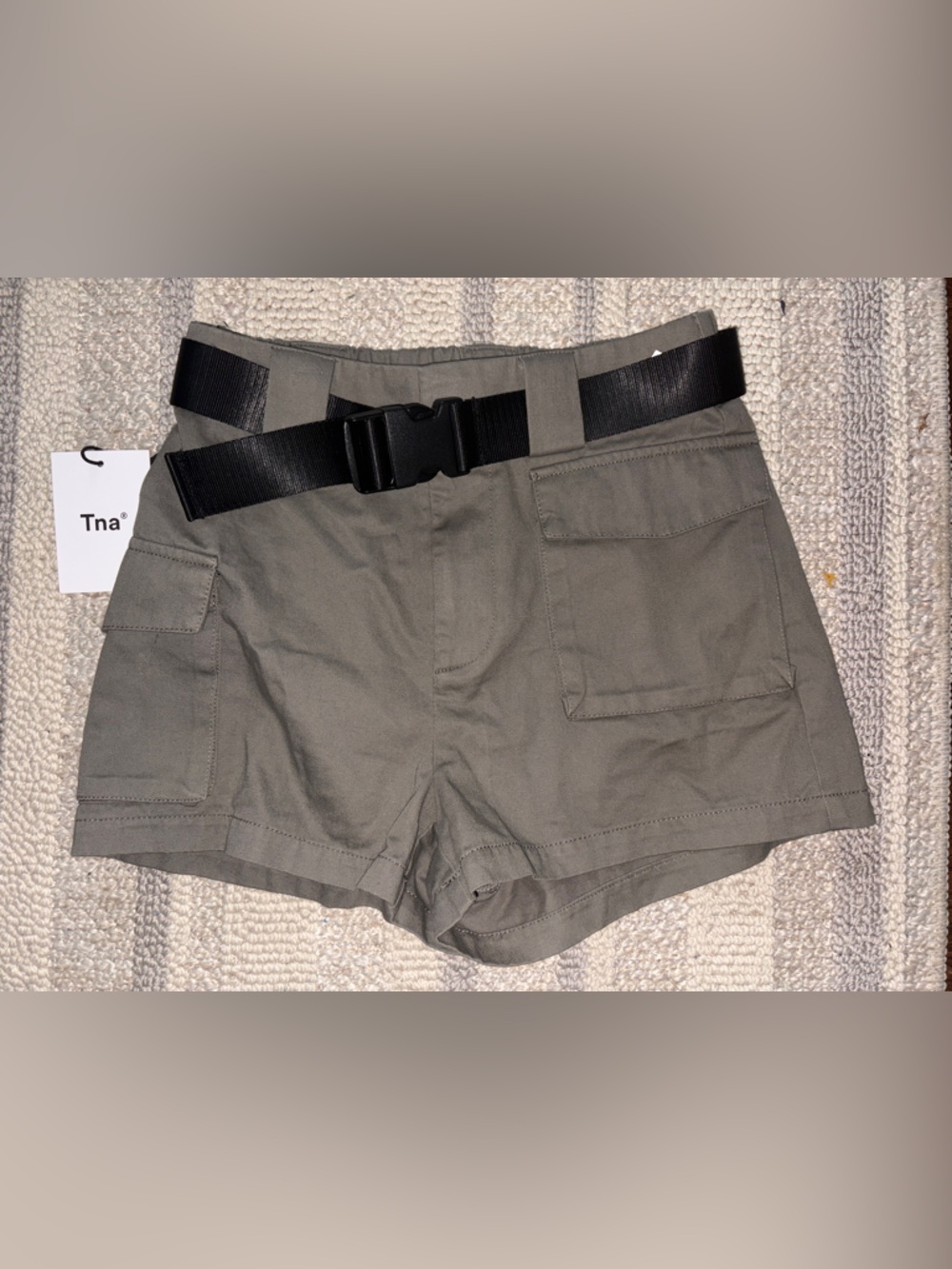 Aritzia TNA Olive Cargo Shorts with Black Utility Belt